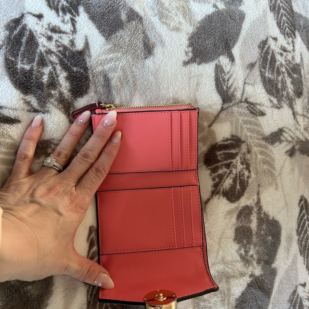Michael Kors Pink Wallet - Picture 2 of 3